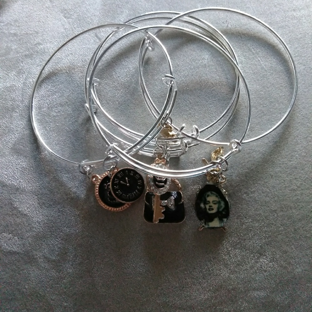 Arm Candy
